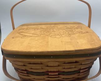 Large Vtg 1990s Longaberger Basket w/ Wooden Lid