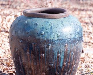 Don't let the photo mislead you, this thing is huge!