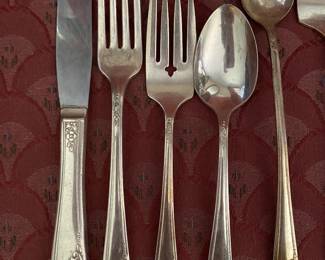 Queen Bess vintage Oneida silverware