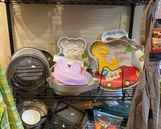 Vintage cake pans