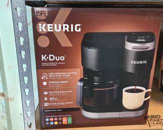 3012  Keurig K Duo Single Serve  Carafe Coffee Maker