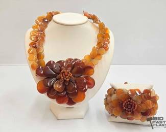 1006  Carnelian Agate Necklace  Matching Bracelet,