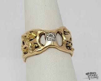 716  14k Yellow Gold Nugget Diamond Center Ring, 7g