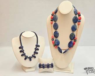 1008  Solidate, Spiny Oyster Necklaces  Bracelet, 364g