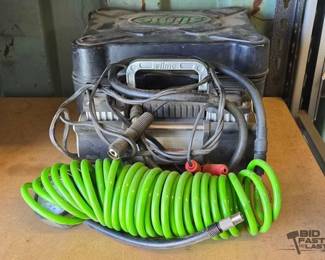 3016  Slime Portable Air Compressor  Battery
