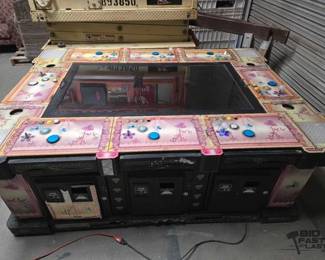 2004  Arcade Gaming Table