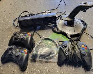 5550  Xbox Controllers, Xbox Kinect  Logitech