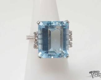 742  14k White Gold Aqua Gemstone  Diamond