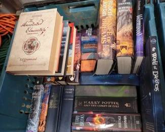 5786  29 Books
