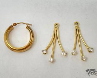 717  14k Yellow Gold Hoop Earring  Diamond Accent