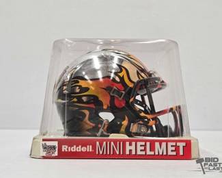 1872  LA Kiss Riddell Mini Helmet