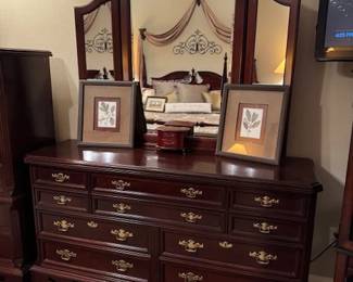 Ladies Dresser with Impressive  tri- mirror topper