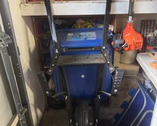 Wheel Barrel  Brand new Kobalt 
