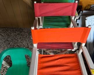 Canvas 3 Wooden Chairs