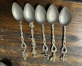 Vintage 1950's Demitasse Spoons Montagnani           Silver Plate