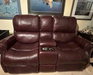 Flexsteel Electric Leather Loveseat