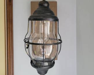 BROWN METAL AND WOOD BATTERY WALL HANGING LAMP ...OUR PRICE $25....Sells multiple places at $50