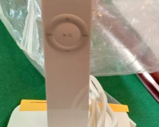 Apple I pod 1st generation plus charger 
