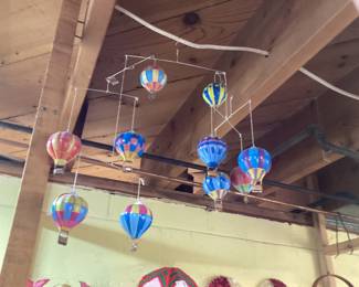 Hot air balloon mobile