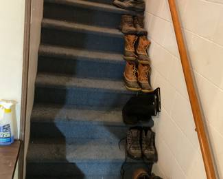 Lots of men’s shoes and boots ranging sizes 10.5 to 13