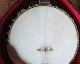 Checkmate 5 string banjo.