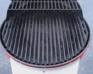 Char Broil Patio Bistro Tru-Infrared Electric Grill.