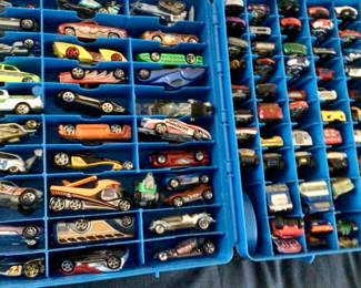 Hot wheels cars in carrying case