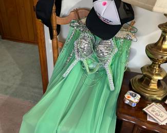 Entertainment outfits with sequence 