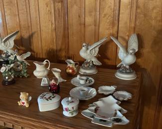 Ceramic decorations and figures