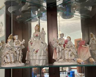 Ceramic figures