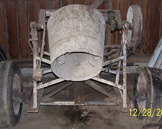 Cement mixer 