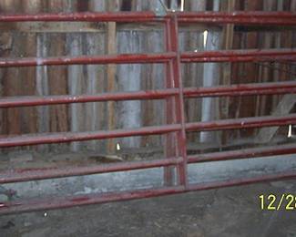 Farmaster gates