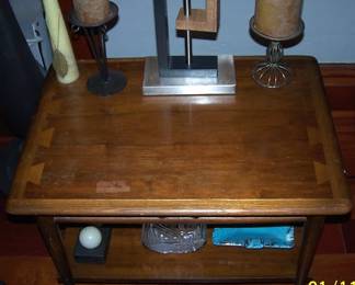 MCM Lane Acclaim table