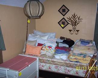 Twin bed, toy box, assorted bedding including quilts