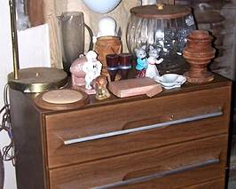 Dresser, tear drop lamp