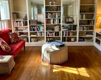 All money and valuables are removed off premises after each sale day