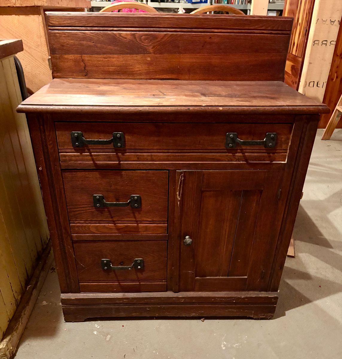 Antique vanity