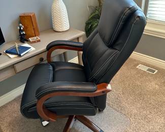 LAZBOY Leather Office Chair