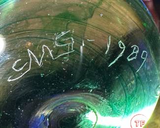 CMG CECIL MCKENZIE Art Glass Paperweight