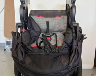 Folding stroller