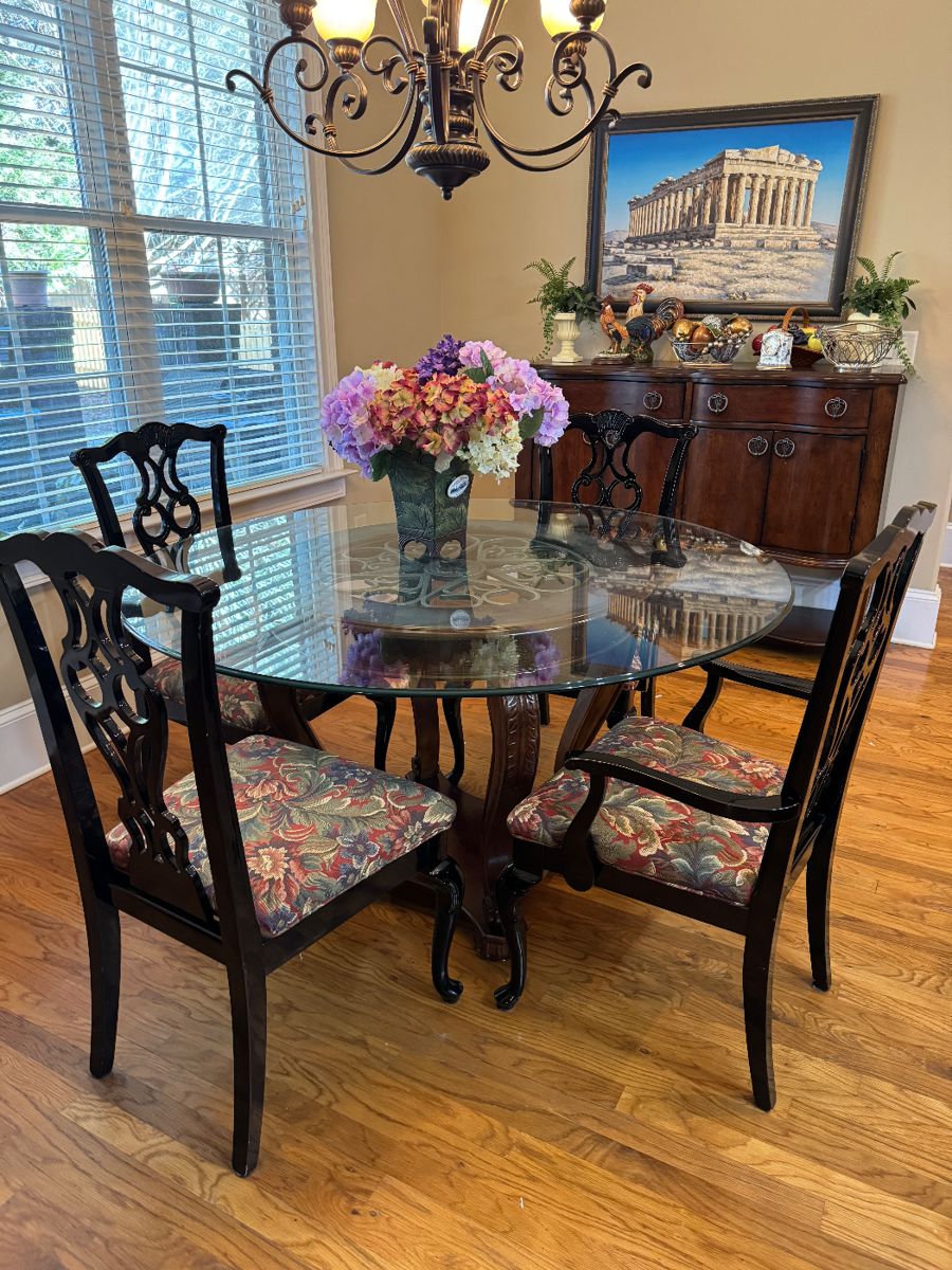 Glass top table and 4 chairs