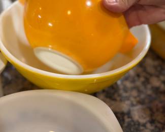 Pyrex and corningware