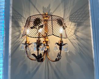 Vintage lighted sconce
