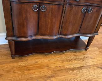 Beautiful buffet sideboard