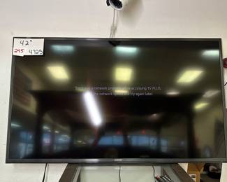 42" TV 