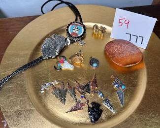 Pendants 