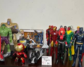 Action Figures 