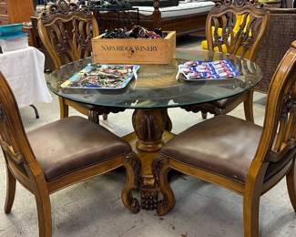 Round Table with 4 Chairs 