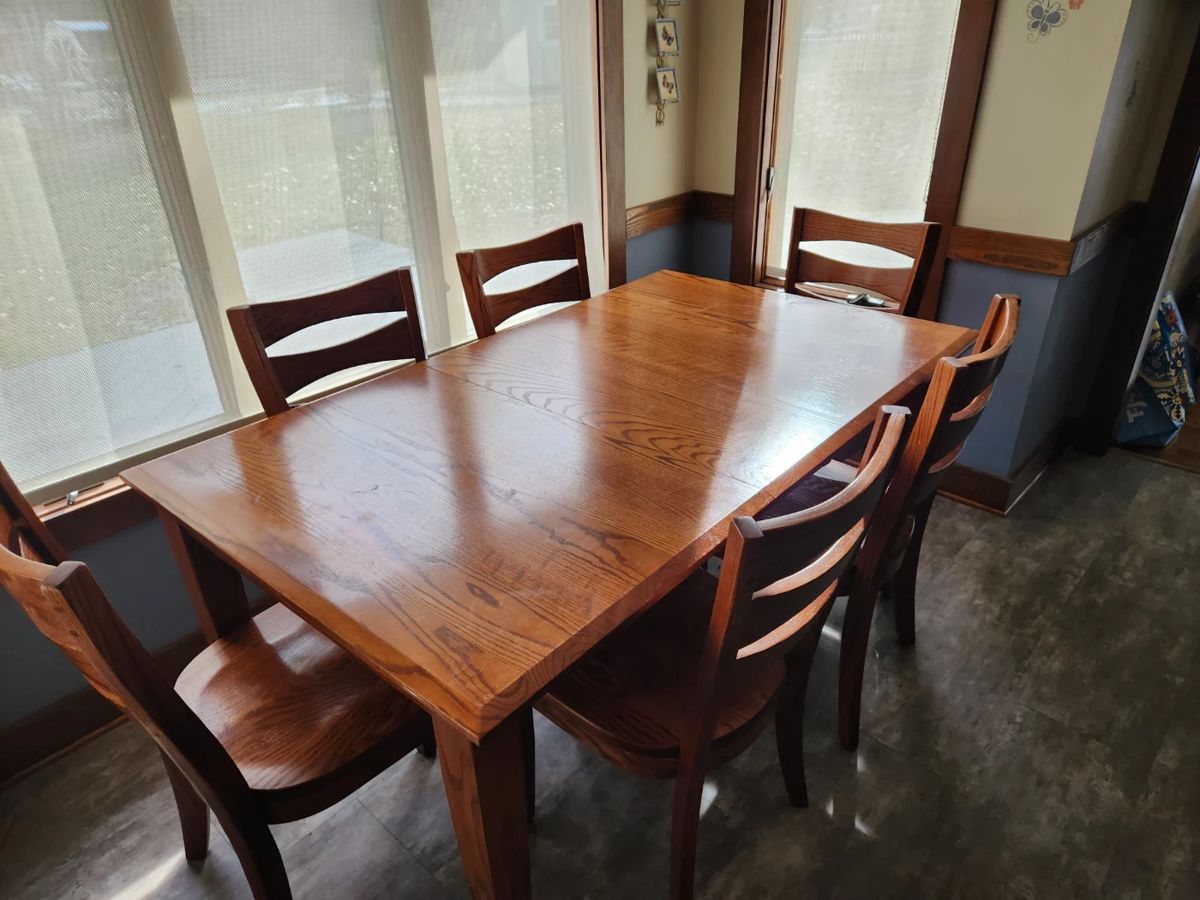 Oak Cabin Furniture solid oak dining room table