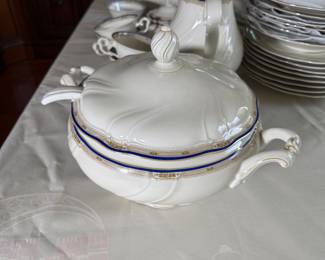 Old Hutsschenreuther ,Vintage Bavaria Porcelain